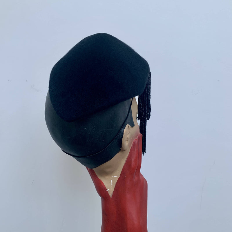 Elegant Stephen Jones black velvety felt beret fascinator with beaded tussles