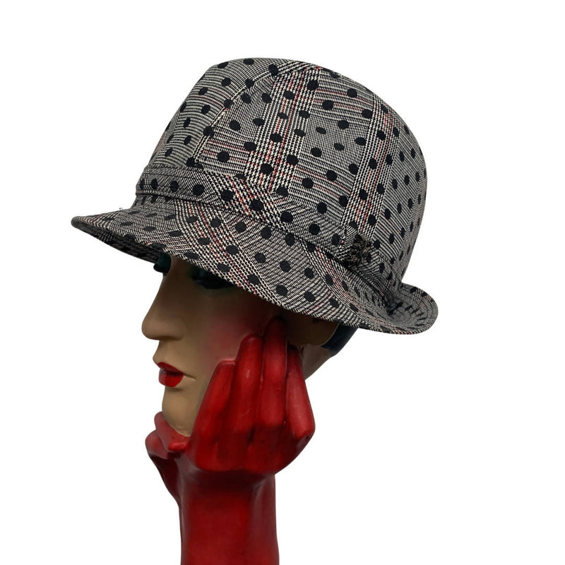 Amazing Brand new special edition Philip Treacy London prince of Wales cheek Fedora cloche hat