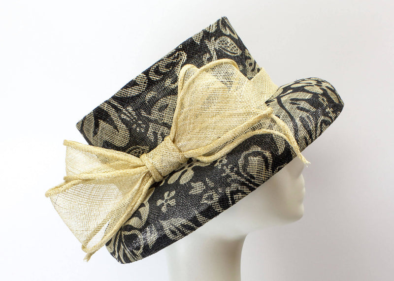 Sinamay Hat "Audrey" in Black & Ivory Floral Print