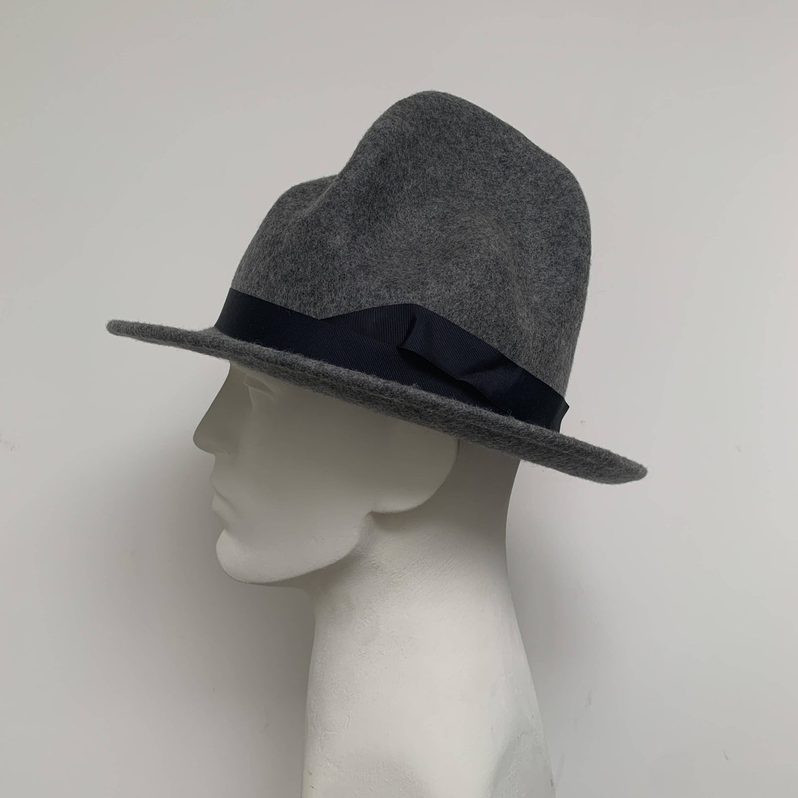 あ*あ様 Vivienne Westwood Felt Mountain hat s-l1200.jpg