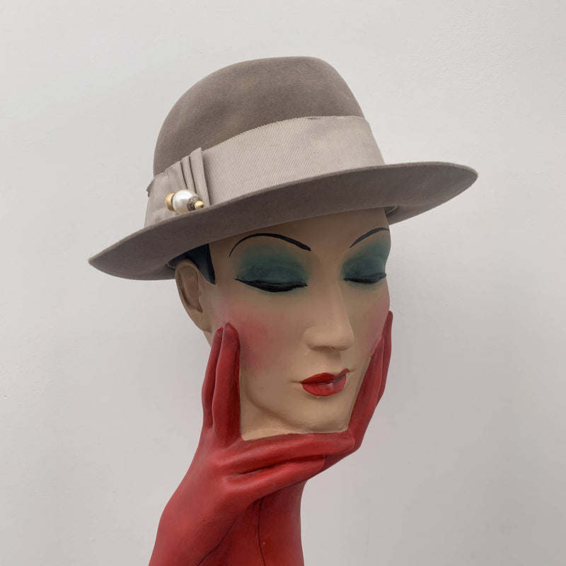 Vintage brown velvet satin ribbon decorated fedora hat