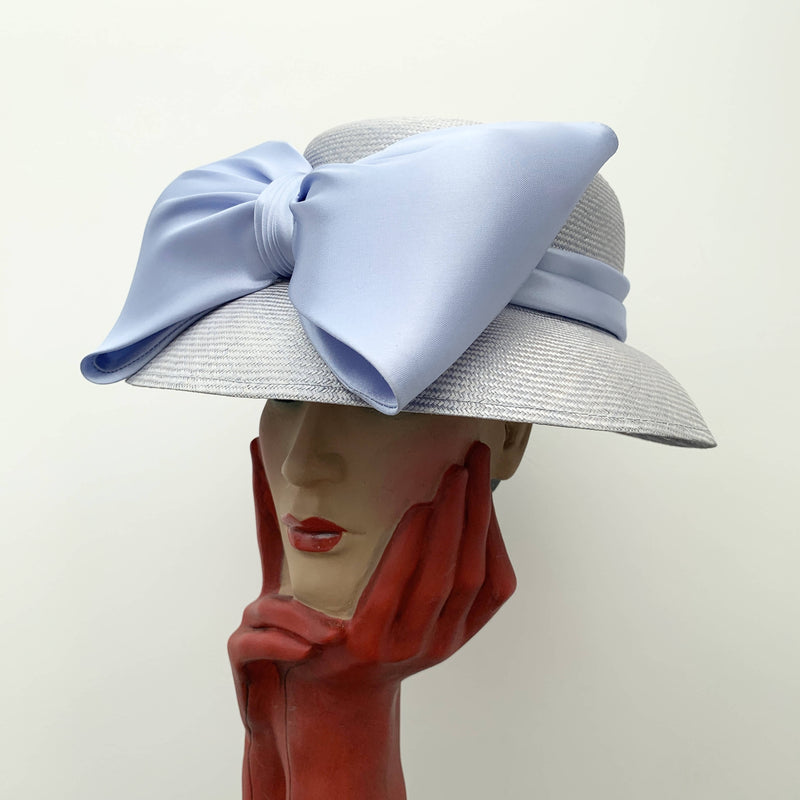 Vintage blue straw cloche hat with silk decorative ribbon bow by Bermona Trend made in England