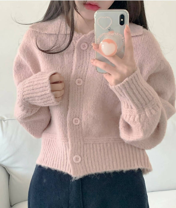 Lady knitted cold sweater