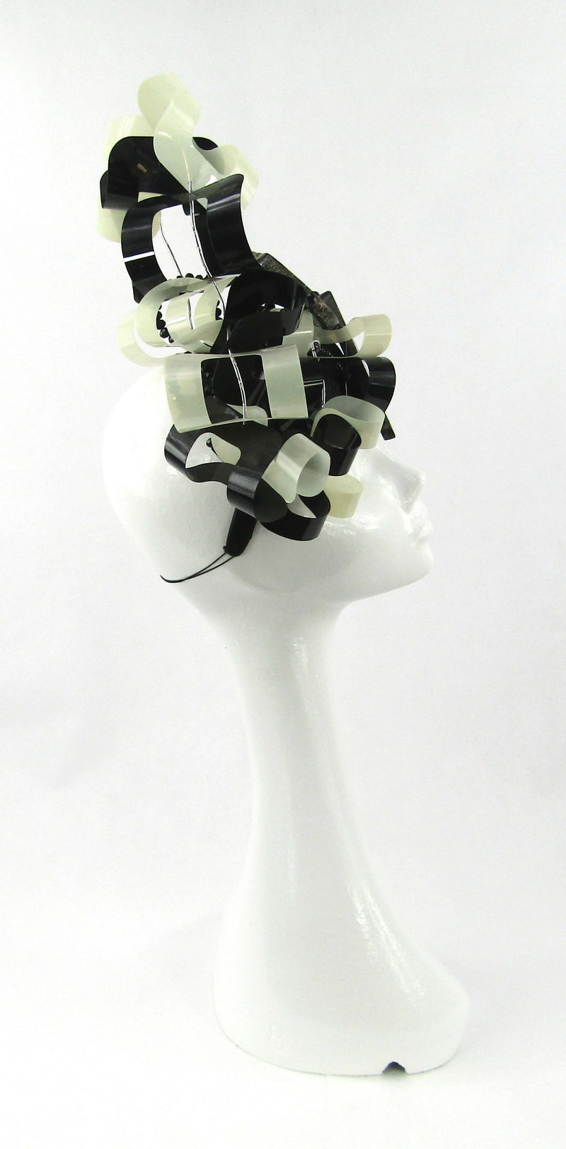 Black and White Retro Headdress