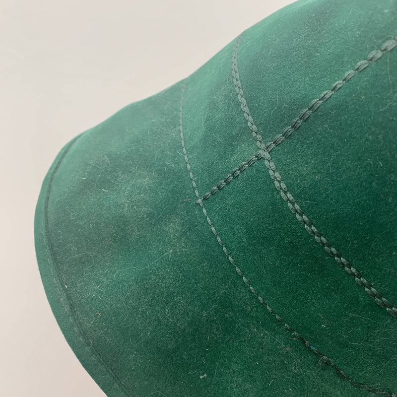 Vintage deep green felt velvet flower decorated cloche hat