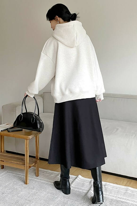 Thick knit flared long skirt